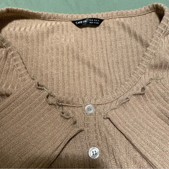 Crop top bundle - Picture 9 of 15